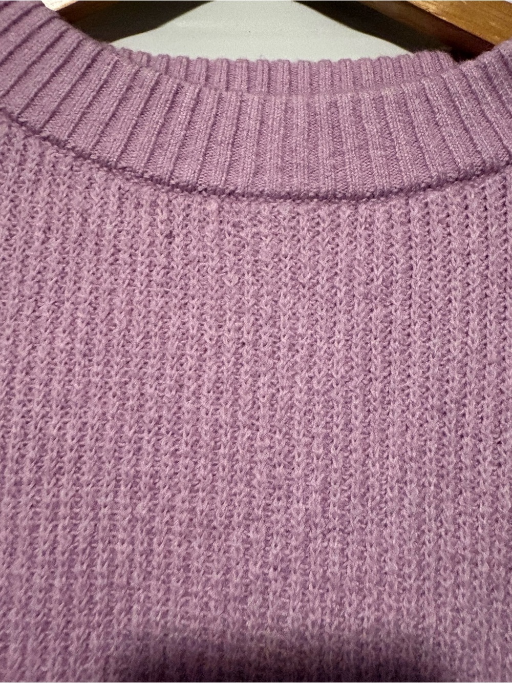 Old Navy Lilac Ribbed Crewneck Sweater - Picture 3 of 5